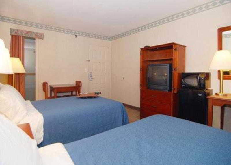 Quality Inn University Lansing Eksteriør bilde